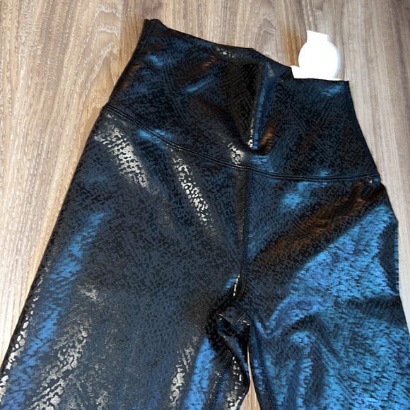Aerie offline snake print legging - Picture 4 of 6